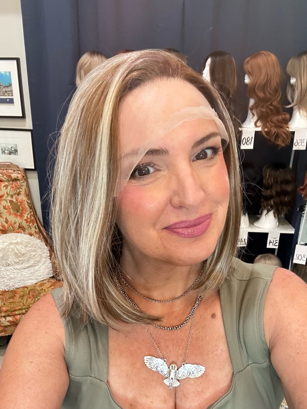Lace Front Bob Wig in Ash Blonde with Highlights - Women Hair Wigs & Extensions